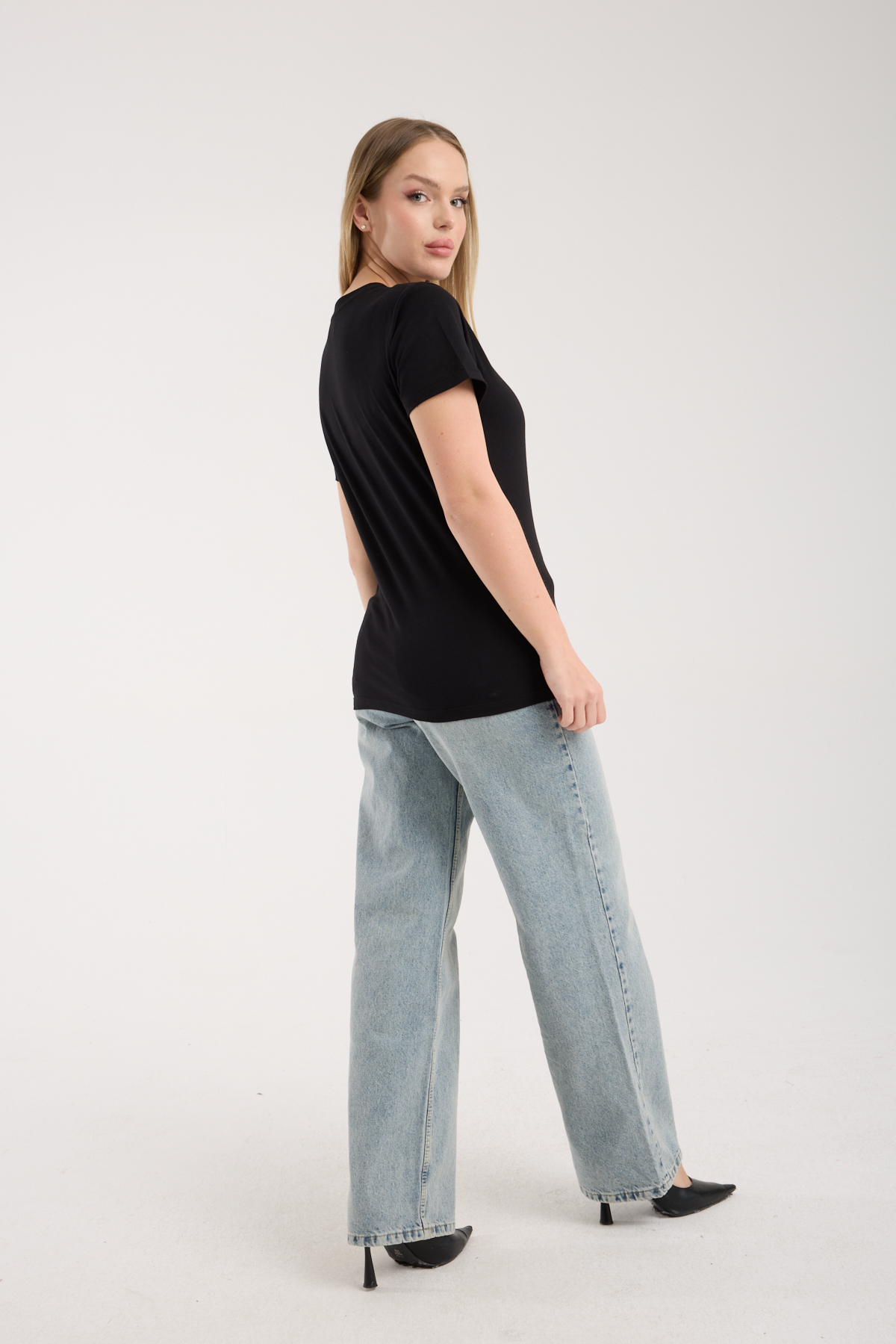 redblack_11_12_25_0081